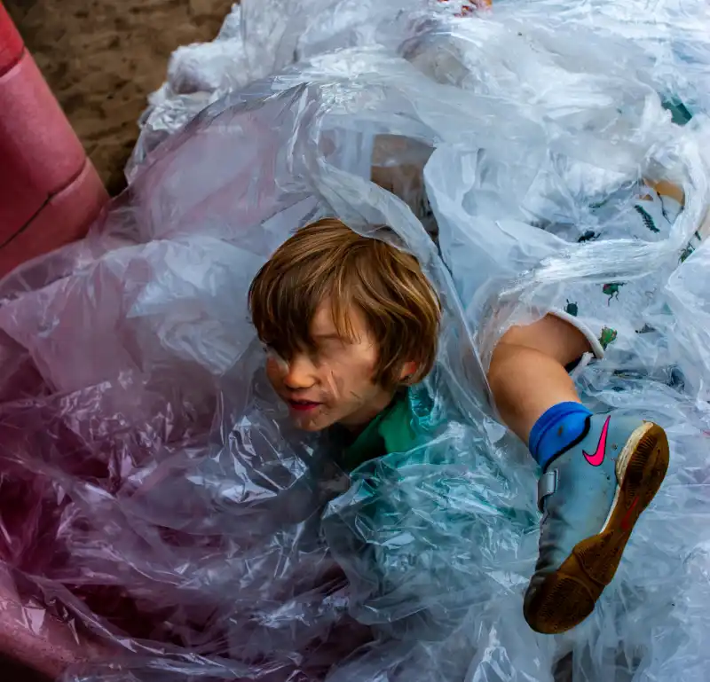 Will We Drown in Plastic? Kid x Plastic by Lasse Fischer